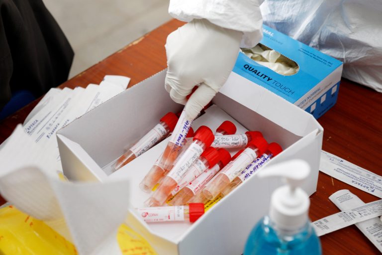 Ontario reports 975 new coronavirus cases, 12 more deaths