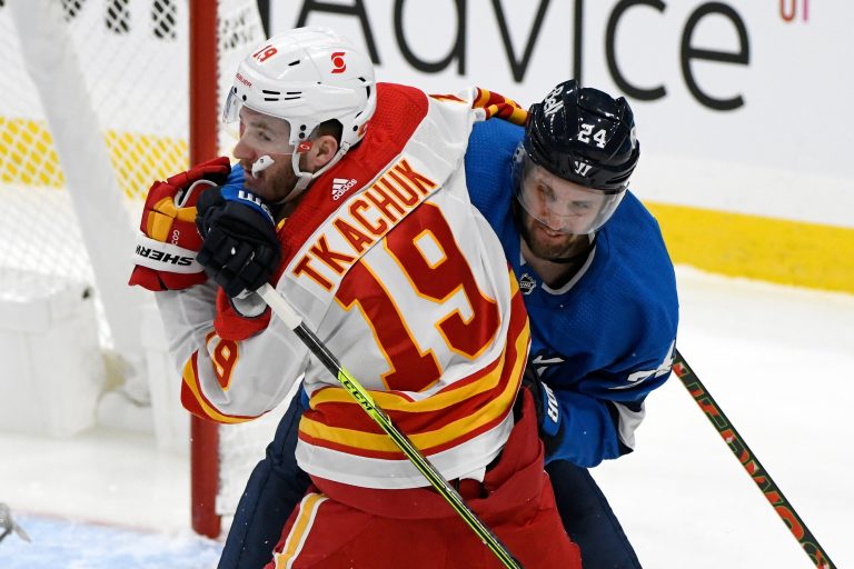 Calgary Flames fend off Winnipeg Jets’ early lead, win 4-3 in shootout