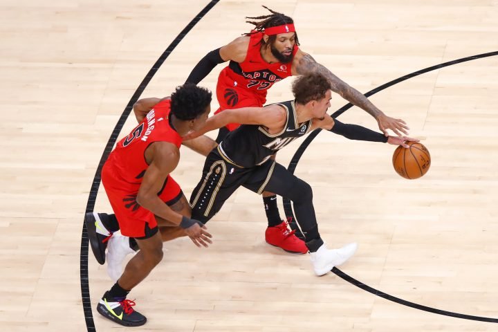 Atlanta Hawks beat Toronto Raptors 132-121