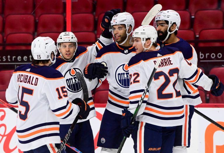 Edmonton Oilers hang on for 3-2 win in Ottawa
