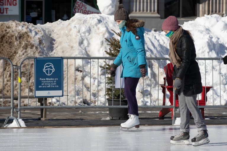 Ontario reports 964 new coronavirus cases on Family Day Monday, 904 on Tuesday