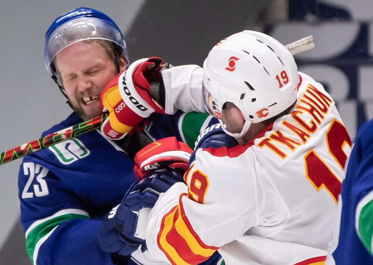 Vancouver Canucks snap six game losing skid with 3-1 victory over Calgary Flames