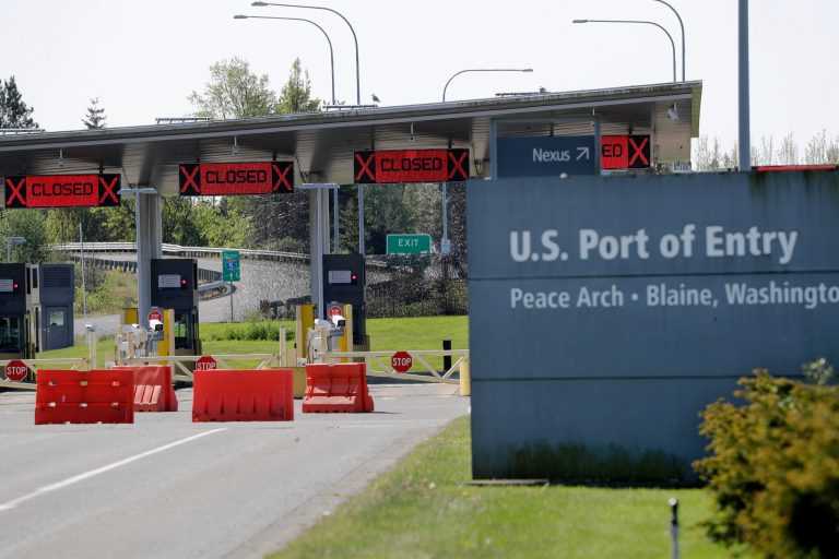 Canada to require negative COVID-19 test at land borders next week