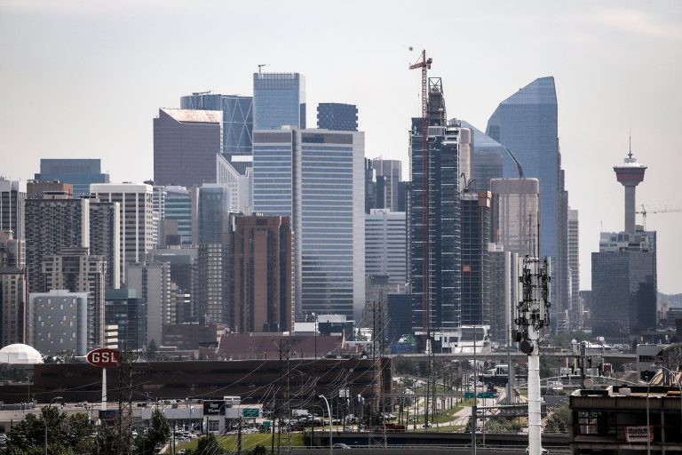 New report suggests solutions for Calgary’s ‘office vacancy crisis’