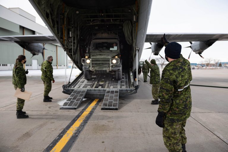 Military arrives in Pimicikamak First Nation to help with COVID-19 outbreak