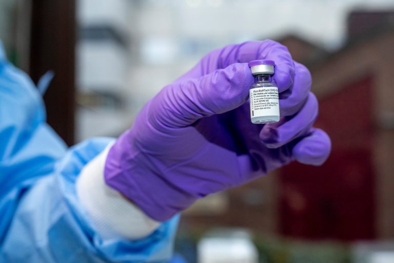 London, Ont., COVID-19 vaccine clinic to reopen Monday