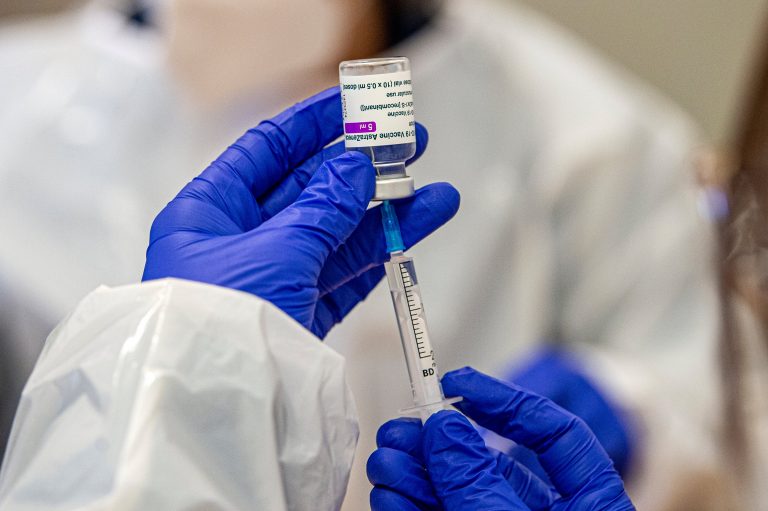 Quebec logs 769 new COVID-19 cases, highest number of vaccinations in a single day