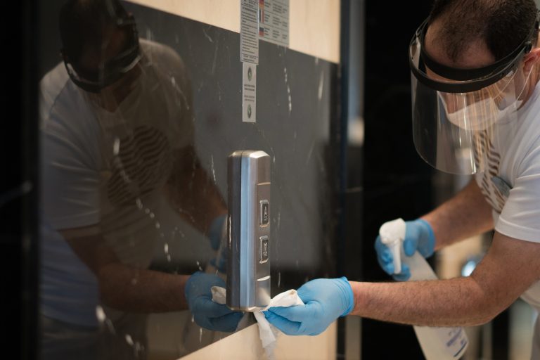 Feds detail criteria for hotels to host travellers for mandatory COVID-19 quarantine