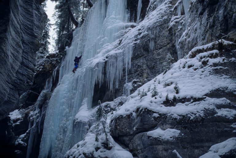Edmonton man dies in climbing accident at Jasper’s Maligne Canyon