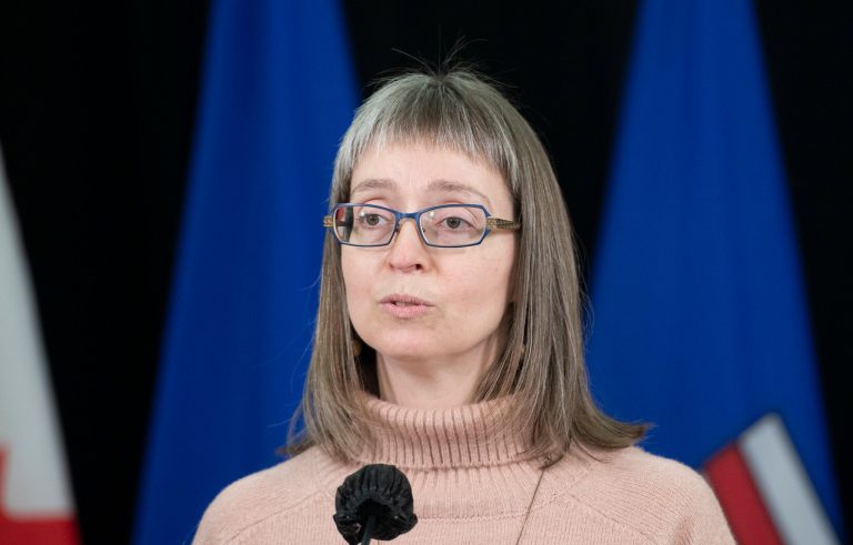 Calgary student who tested positive for COVID-19 variant was at school while infectious: Hinshaw