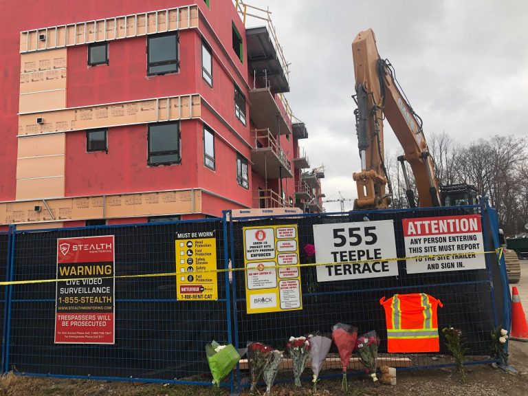 Workers allowed back on site of fatal London, Ont., partial building collapse