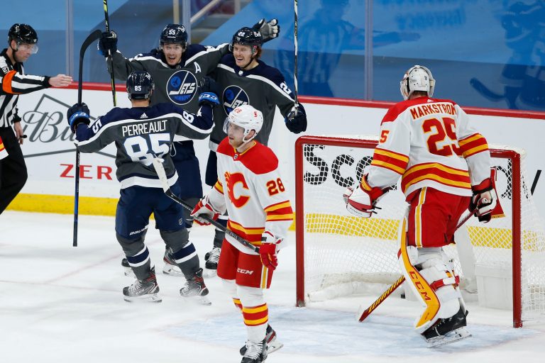 Appleton’s pair leads Winnipeg Jets to second straight victory over Flames