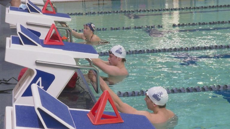 Olympic trials on the horizon for 3 Lethbridge swimmers