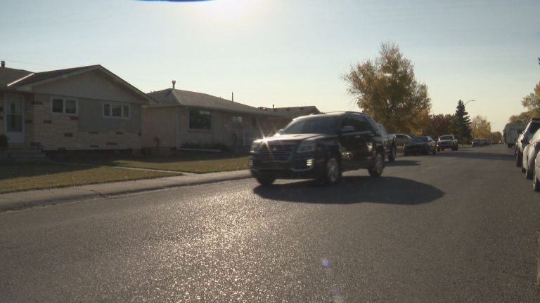 Calgary city council votes to reduce residential speed limits to 40 km/h