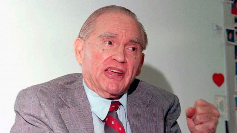 Alabama university removes Wallace name from building