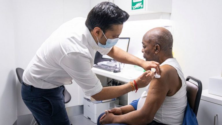 UK: New study vindicates delaying 2nd virus vaccine dose
