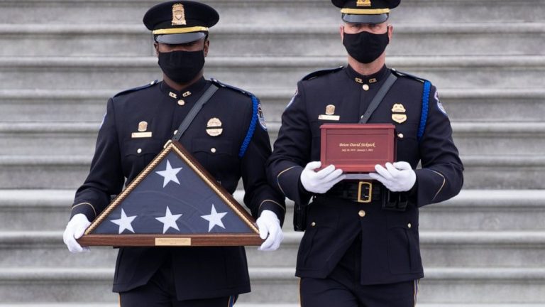AP sources: Feds pinpoint suspect in officer’s riot death