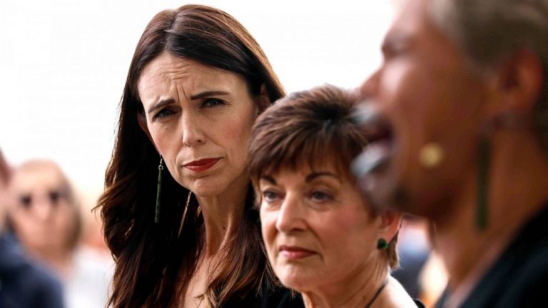New Zealand remembers 185 who died in quake 10 years ago