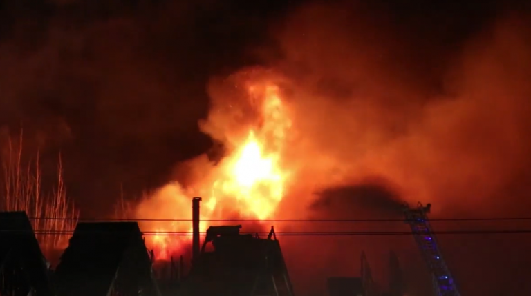 ‘I saw my life going up in flames’: Abbotsford fire displaces over 100 people