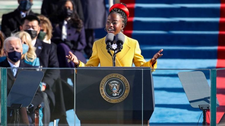 Amanda Gorman delivers Super Bowl poem honoring COVID-19 heroes