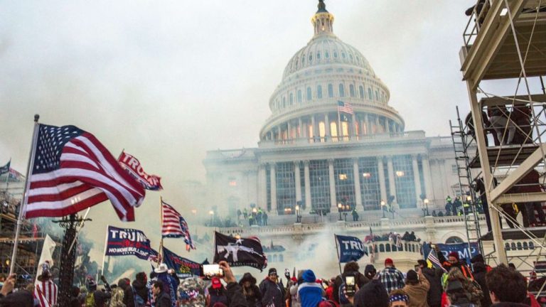 Congress aims to avoid politics with independent Jan. 6 investigation