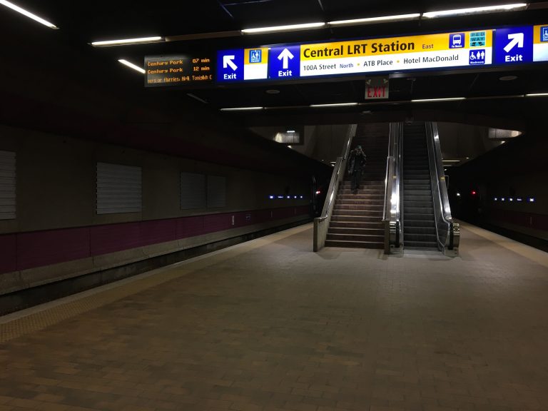 Mayor requesting inquiry after police forced homeless people out of Edmonton LRT station