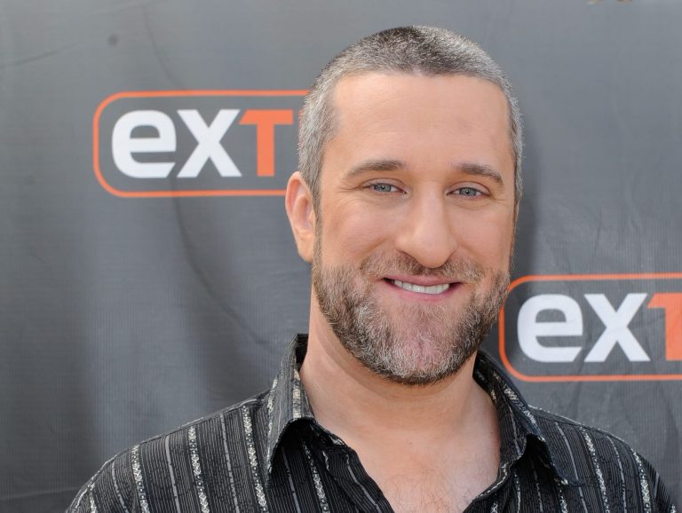 Dustin Diamond, Screech on ‘Saved By the Bell,’ dies of cancer at 44