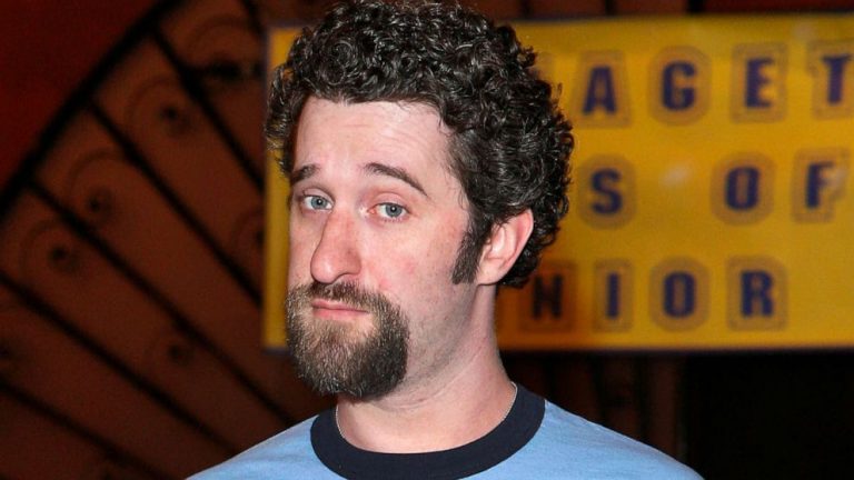 Dustin Diamond of ‘Saved by the Bell’ dies of cancer at 44
