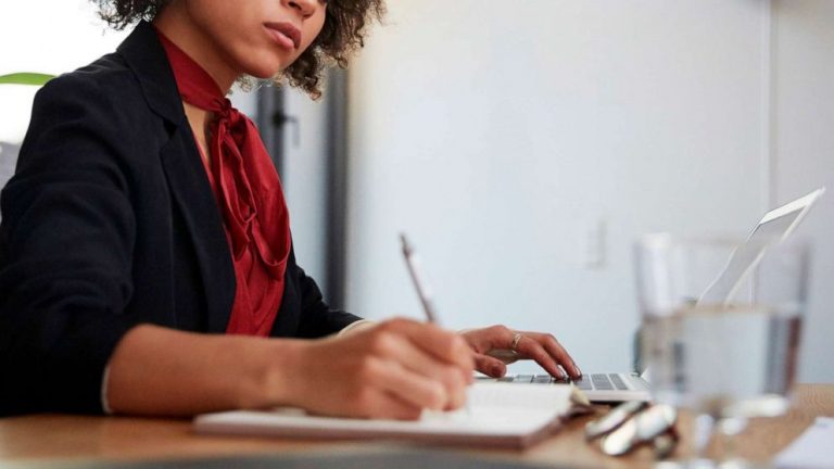 Gender pay gap persists even at executive level, new study finds