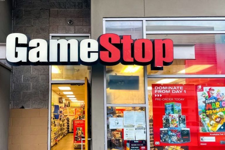 Robinhood, Reddit CEOs face grilling by U.S. lawmakers over GameStop frenzy