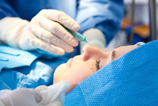 ‘People don’t like the way they look on Zoom’: Plastic surgery ‘lift’ during COVID-19 pandemic
