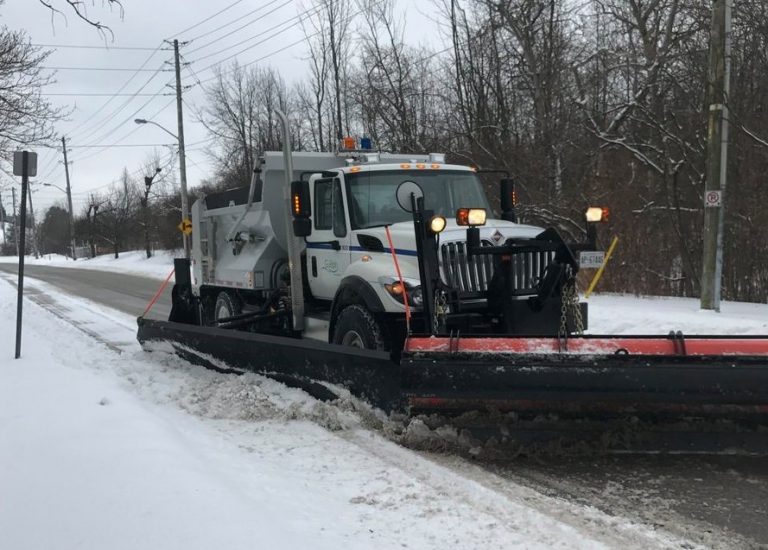 City of Guelph schedules residential plow-out for Tuesday morning amid snowstorm