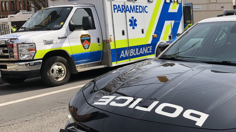 3 sent to hospital after multi-vehicle crash on Hamilton’s Centennial Parkway