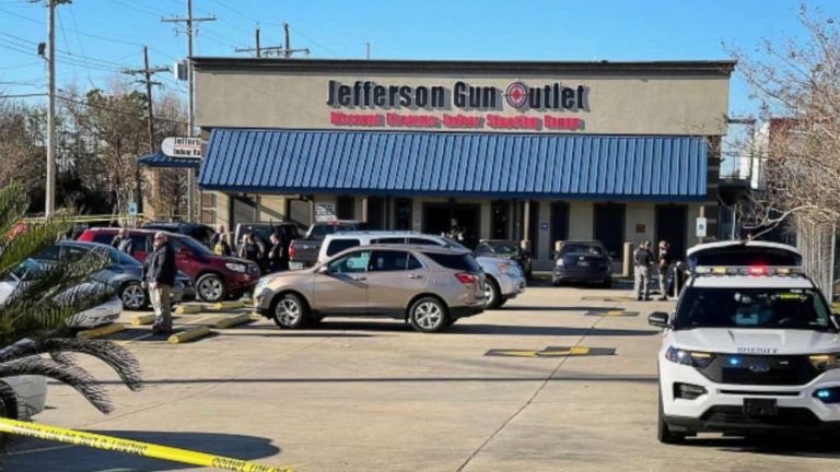 Gun store shootout leaves 3 dead, 2 injured, officials say