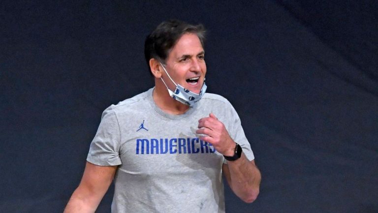 NBA says Mavs must play national anthem after Mark Cuban ordered a stop
