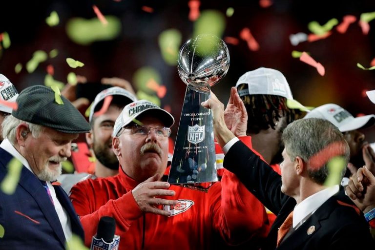COMMENTARY: What is the risk of attending the Super Bowl in Tampa during the pandemic?