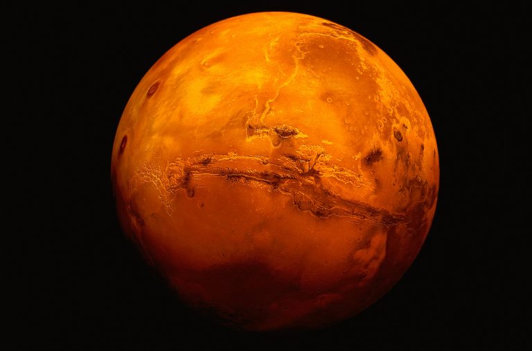 3 spacecraft carrying robotic explorers to arrive on Mars less than 2 weeks apart