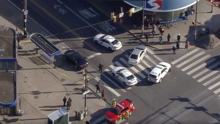 7 shot in Philadelphia, 1 person in custody: Police