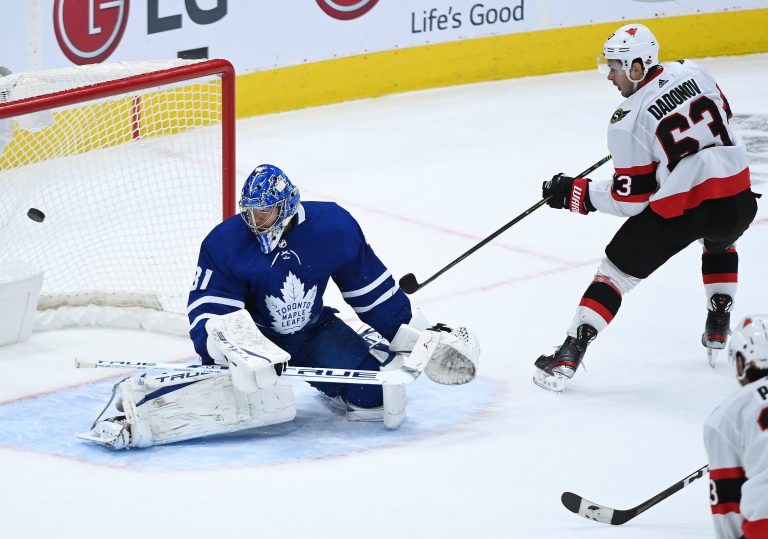 Dadonov caps comeback in overtime, Senators stun Maple Leafs 6-5