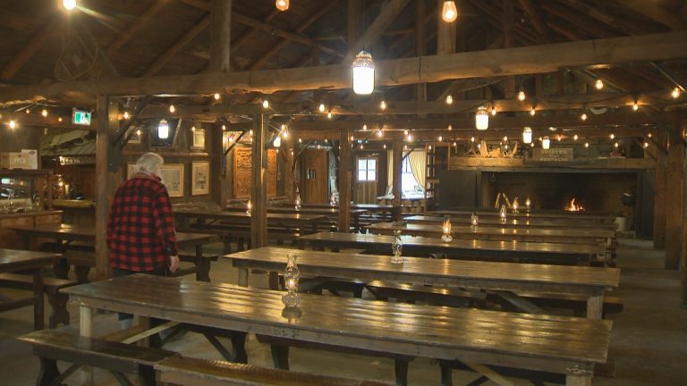 Quebec sugar shacks hope to stay afloat by bringing traditional eats to your home