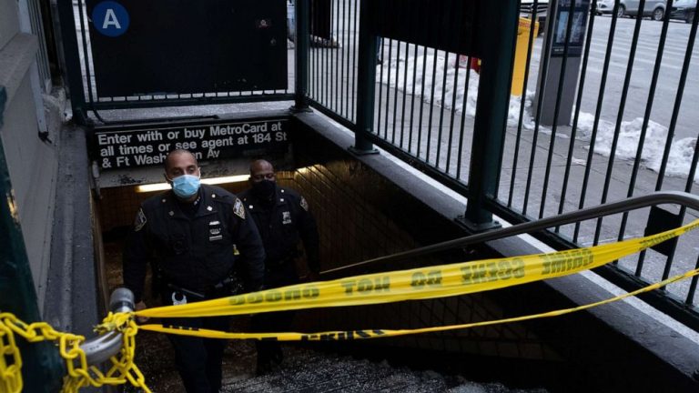 New York police deploy more than 600 officers to patrol subways after stabbings