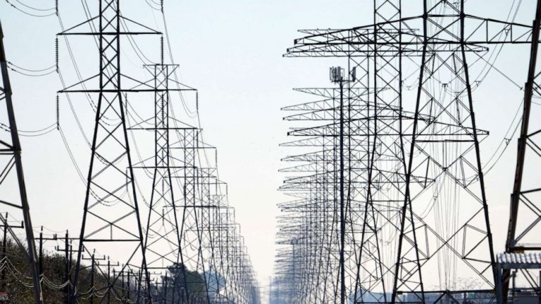 ERCOT faces class-action lawsuit, resignations in wake of Texas power outages