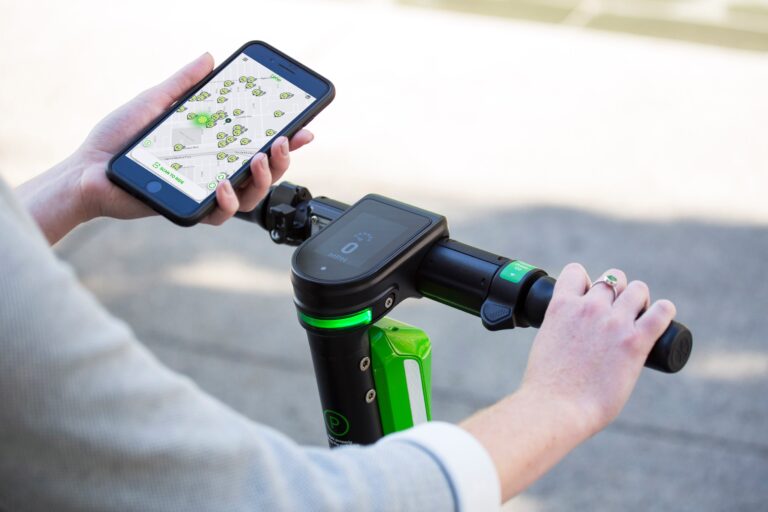 Lime scooters return to Edmonton on Wednesday