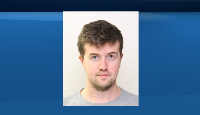 Man running unlicensed Edmonton day home facing more child porn charges