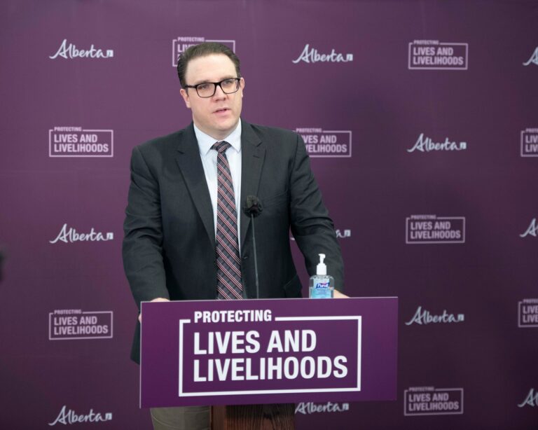 Nixon says no plans for water changes in southwestern Alberta