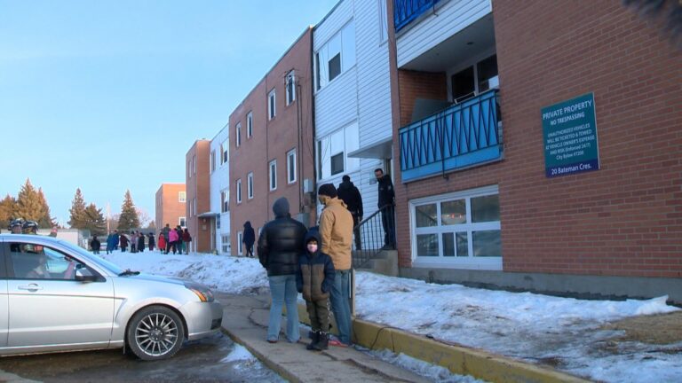 Saskatoon apartment building evacuated twice in two months for carbon monoxide levels