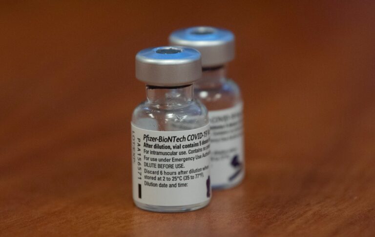 Ottawa COVID-19 vaccine clinic opens at Queensway Carleton Hospital