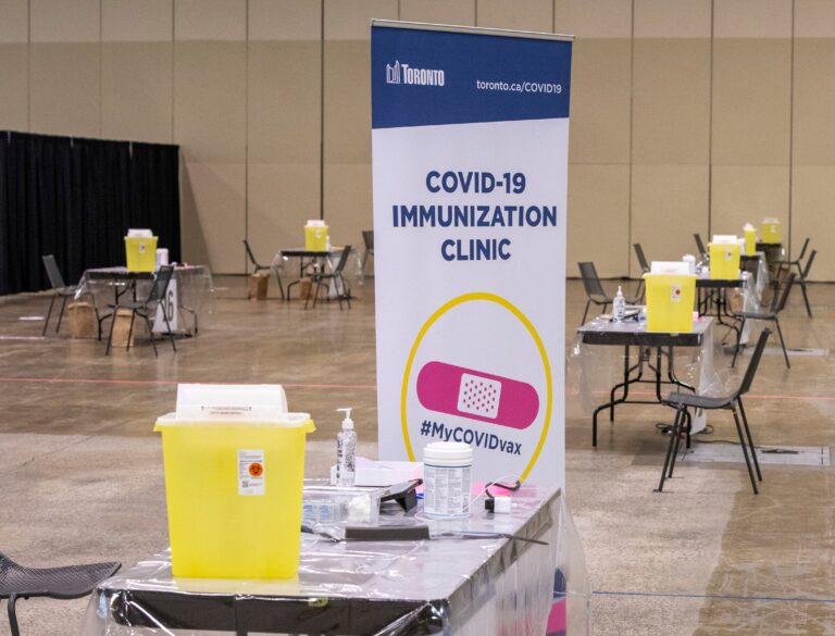 City of Toronto to open 133,000 COVID-19 vaccine appointments for residents 80 and older