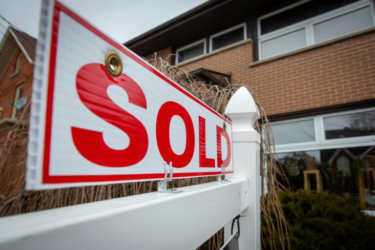 Winnipeg real estate, home building continues to boom