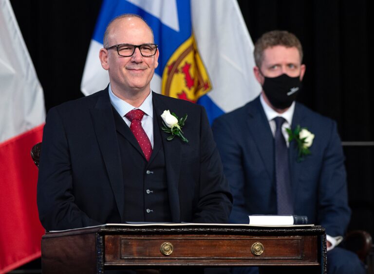 Nova Scotia budget projects $585-million deficit